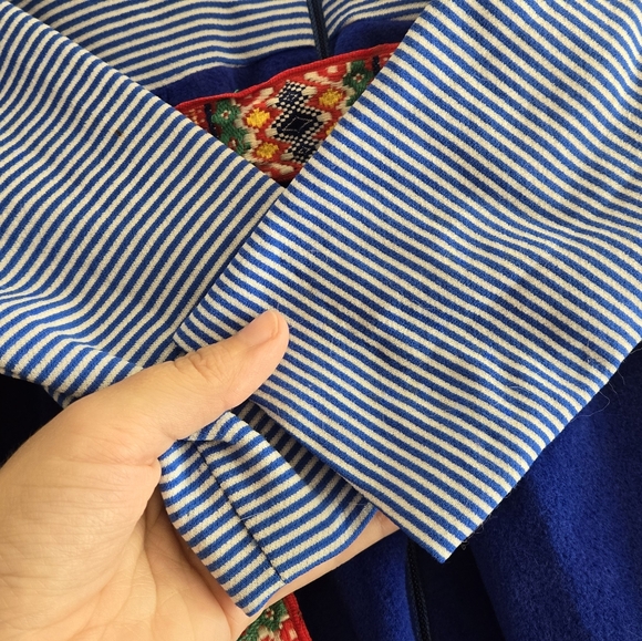 1970s Vintage Longsleeve Maxi Dress With Embroidered Belt - Picture 7 of 8